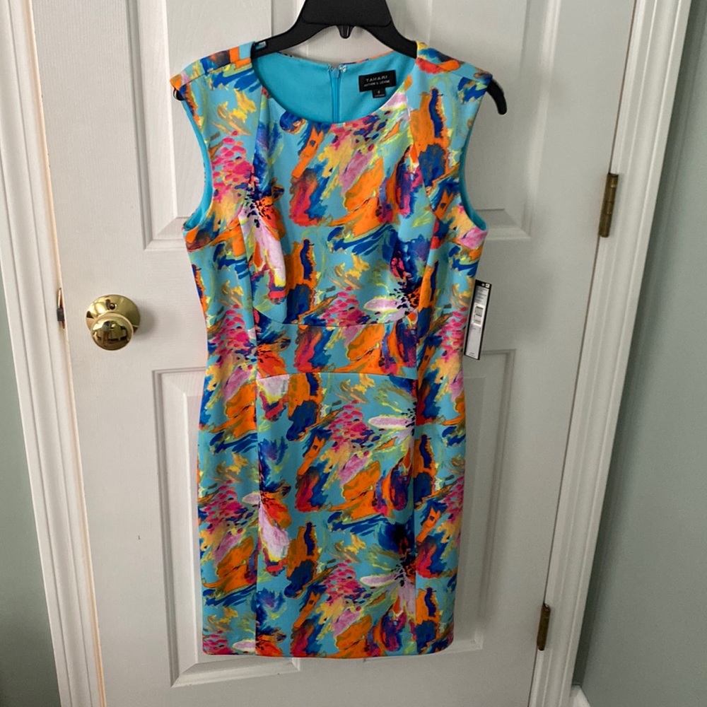 NWT Tahari Dress size 6